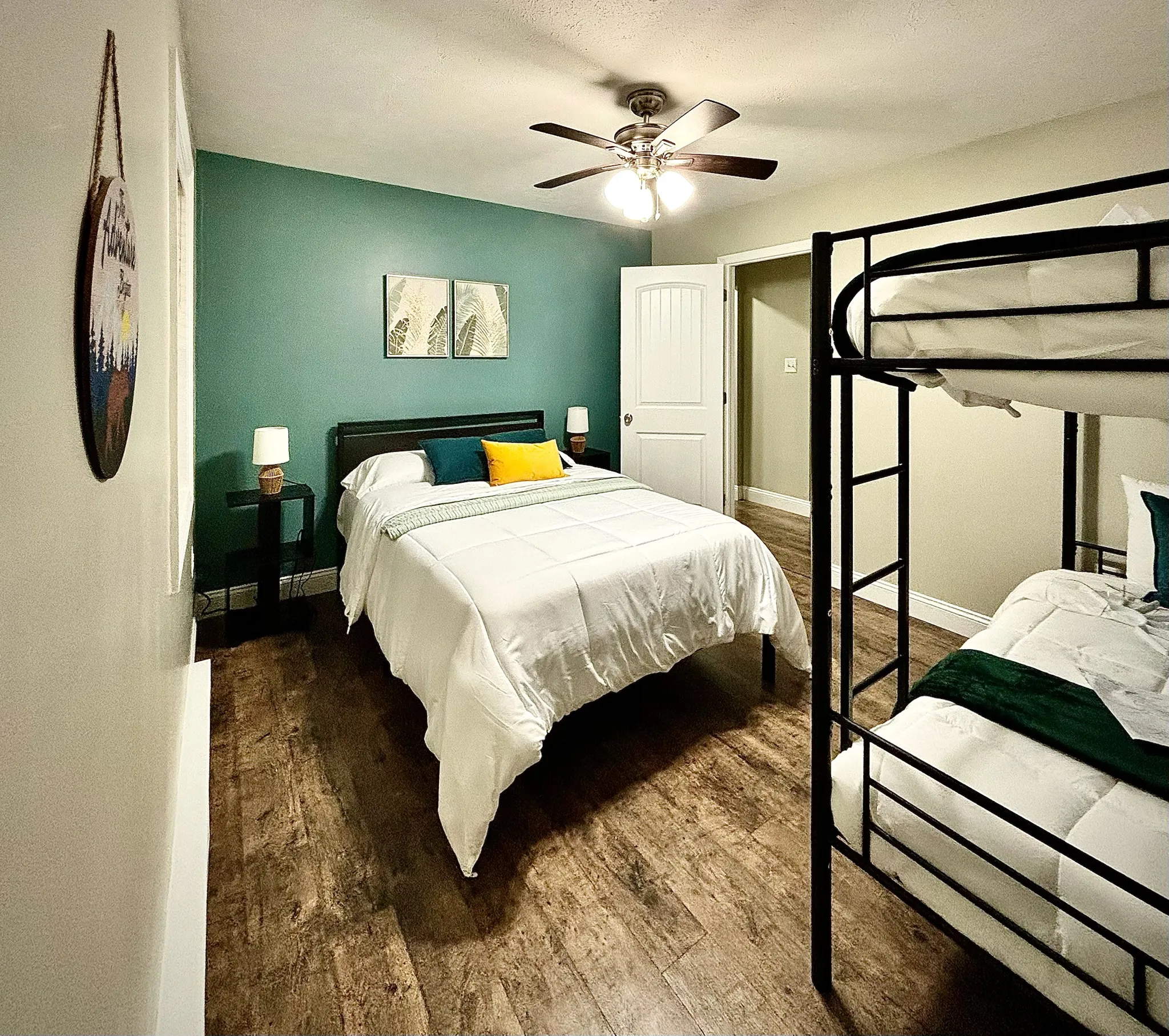 Mountain View Room